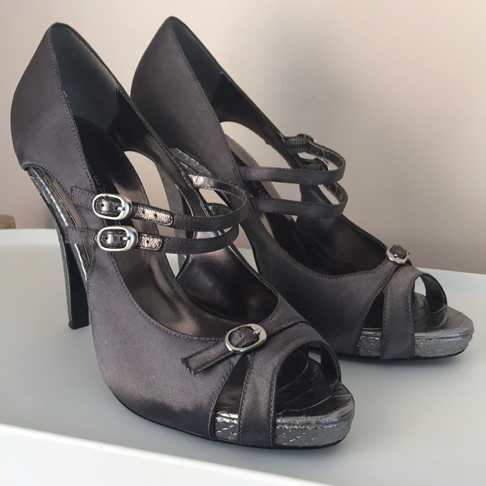 Steven by Steve Madden heels (Metallic Silver)